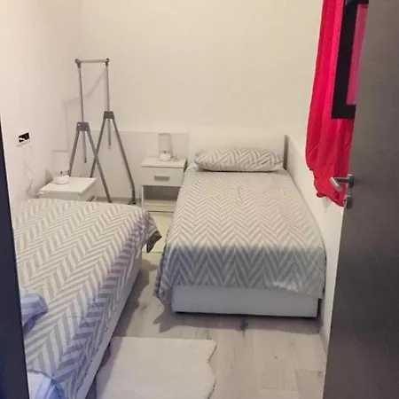 Pearl Apartment